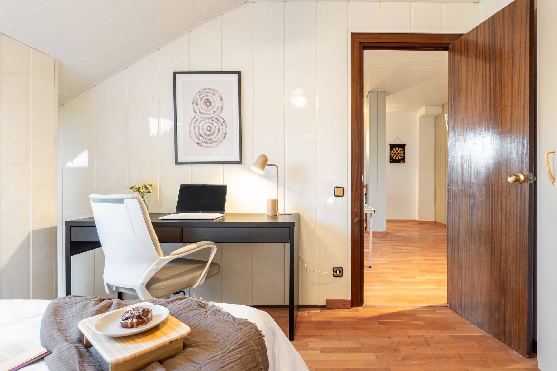 ALC98 - H4 UPSTAIRS PRIVATE BATHROOM