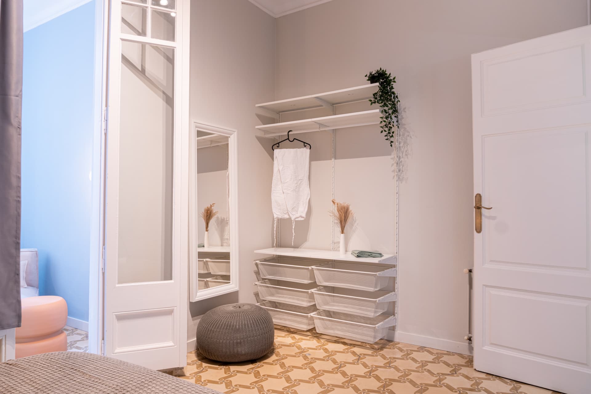 AUSMAR73 - H4 VERANDA INTERIOR