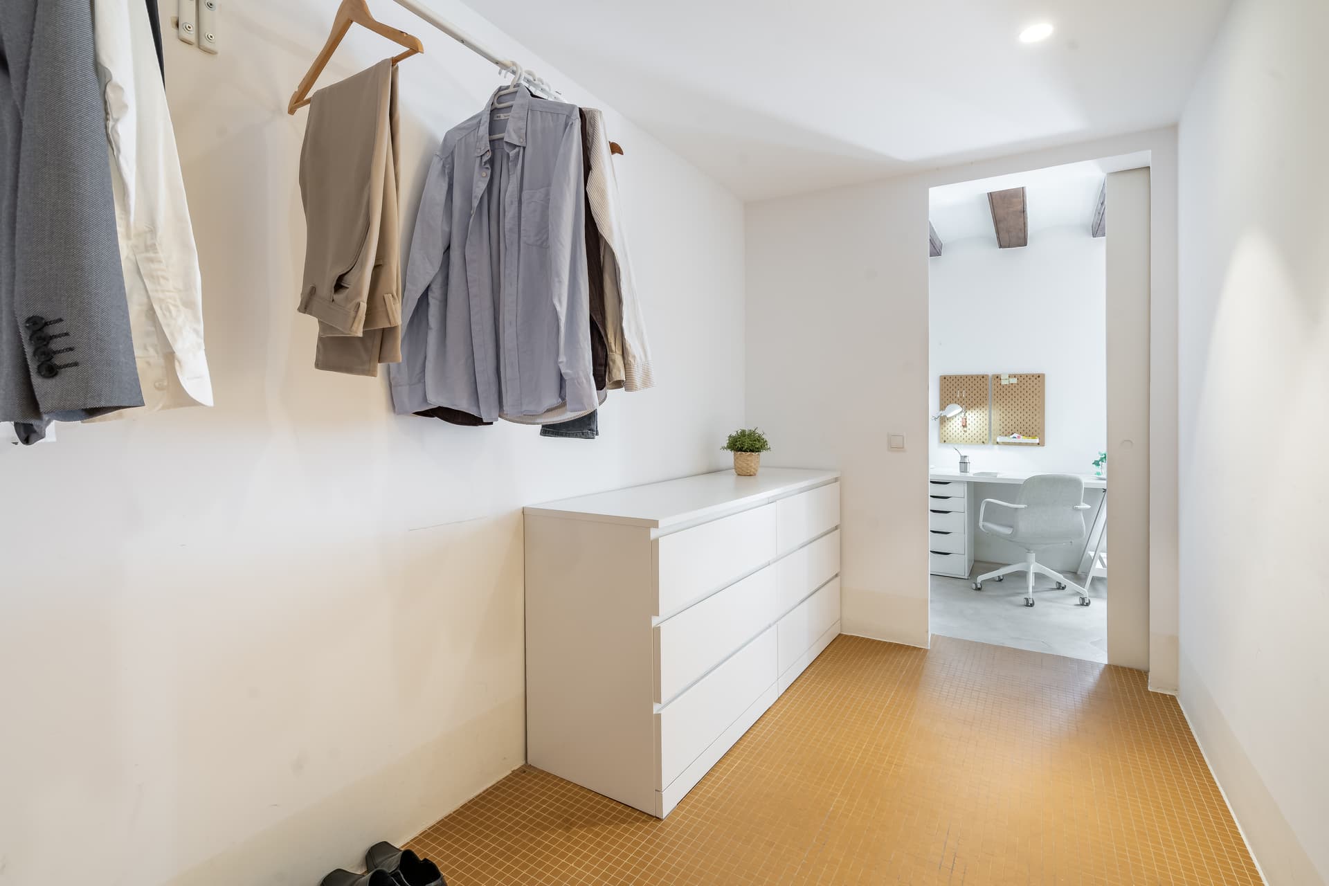 CAR30 3-2B - H1 SUITE ENTRADA