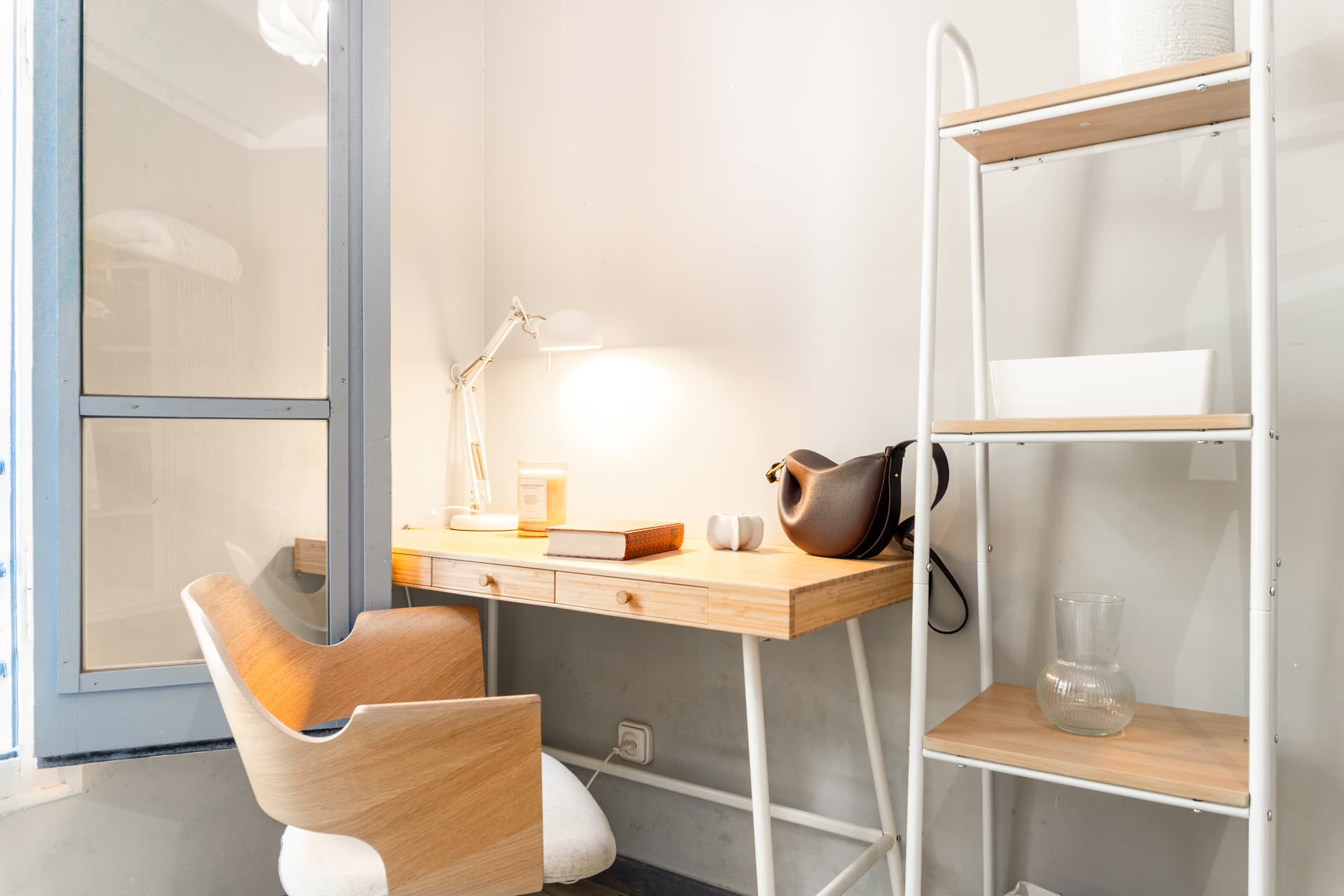 CAS226 - H4 EXTERIOR