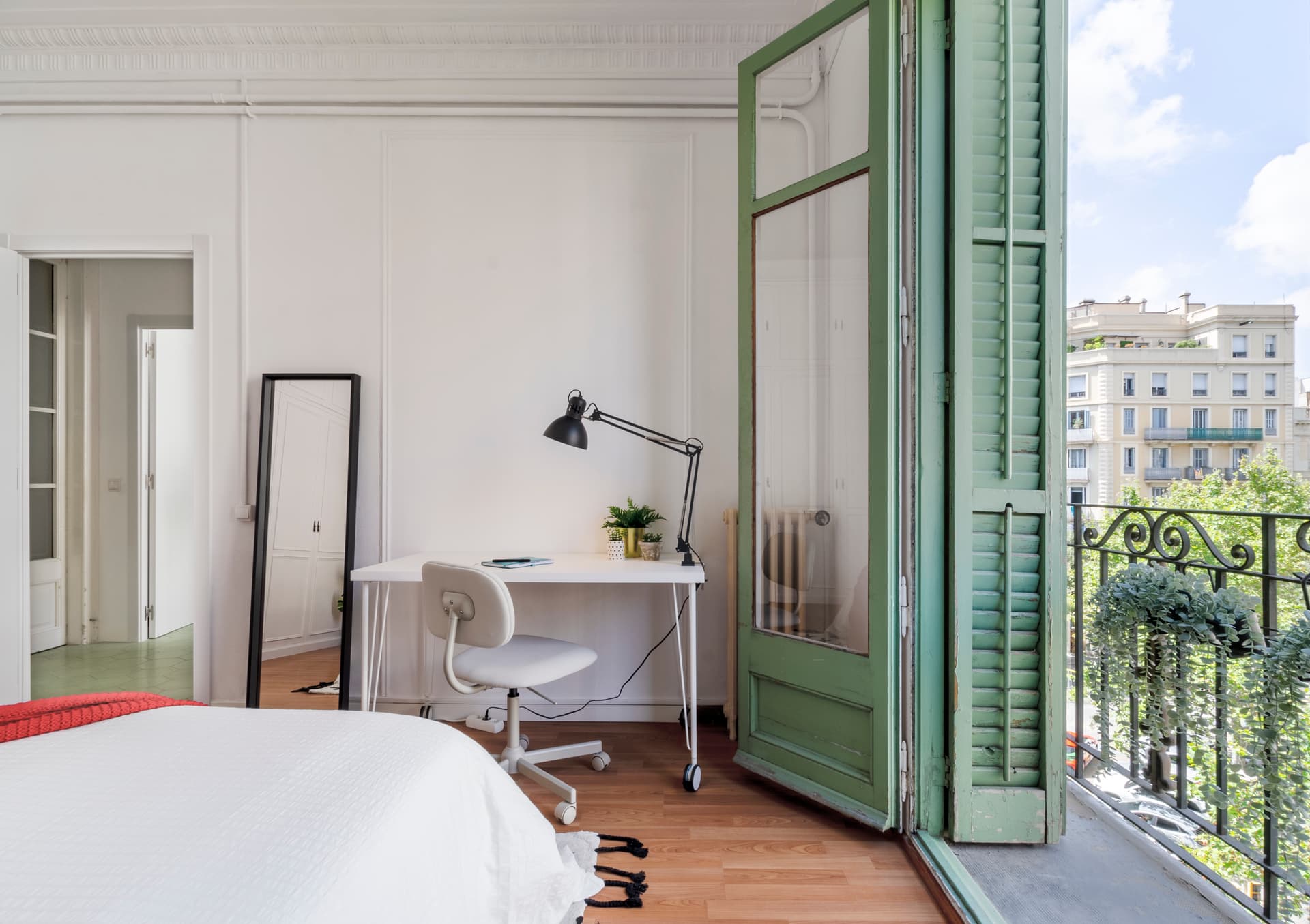 DIP314 - H2 ARMARIO EMPOTRADO Y BALCÓN