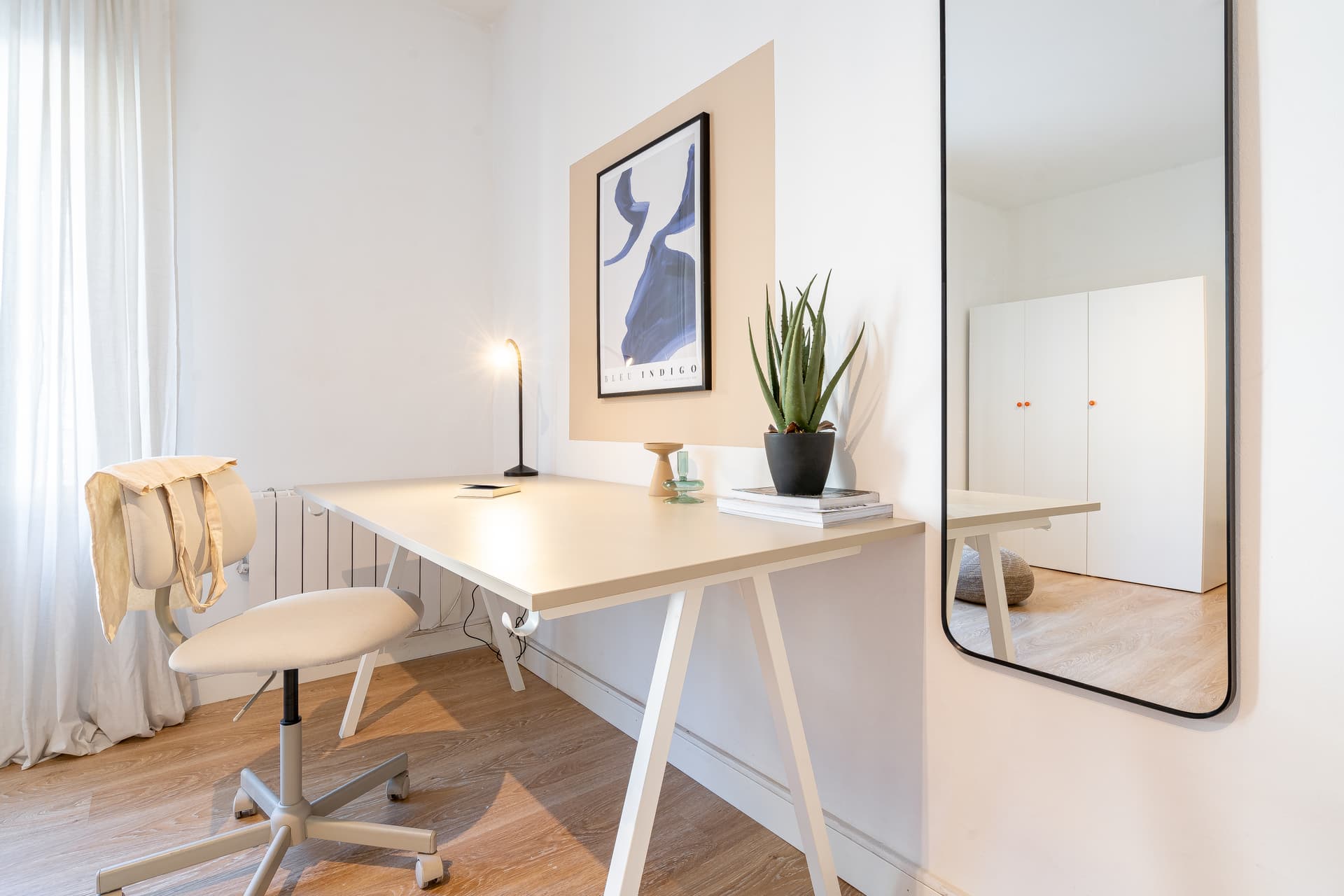 GMIT92 - H1 EXTERIOR GRANDE ESQUINA