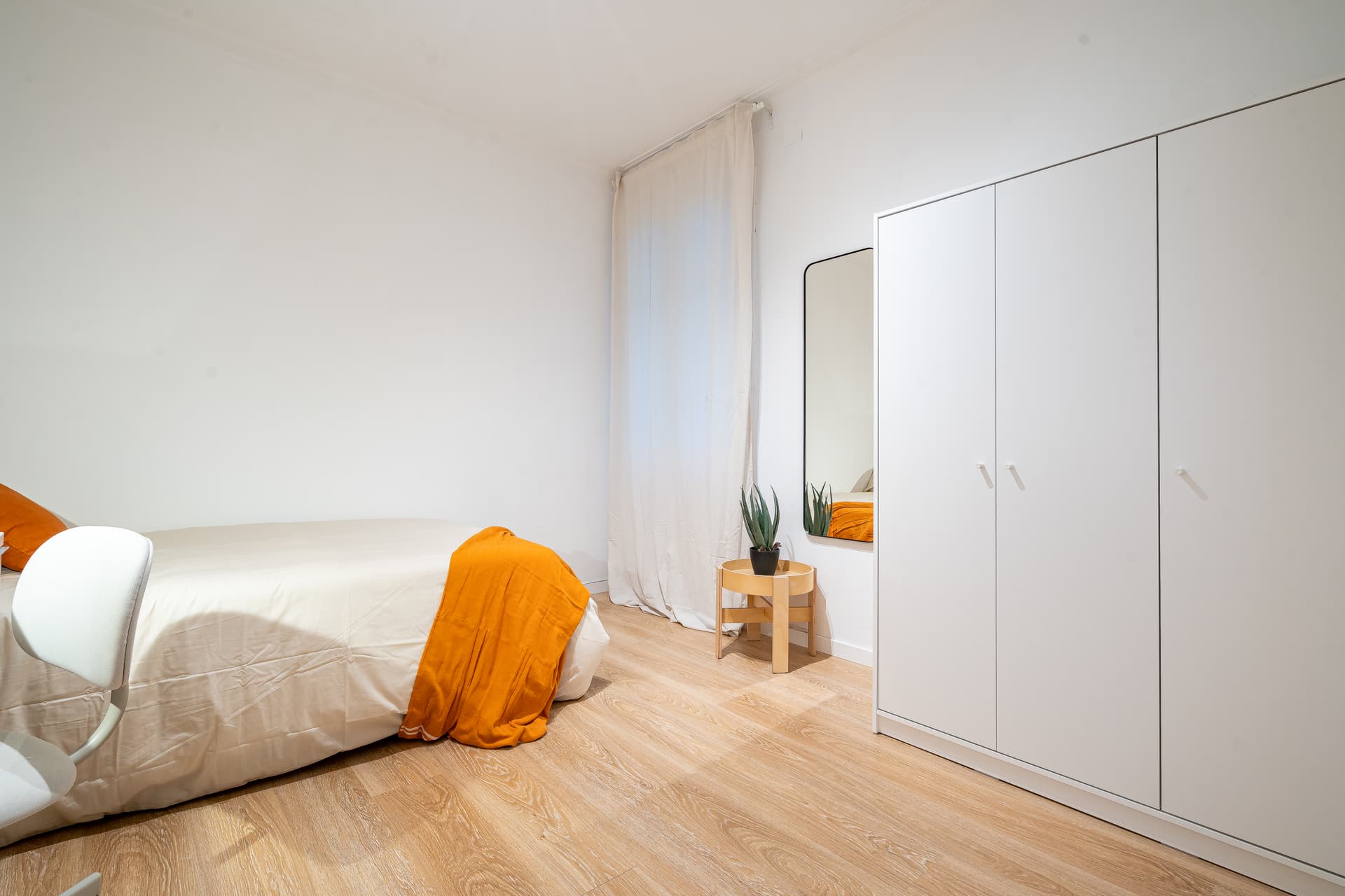 GMIT92 - H5 INTERIOR