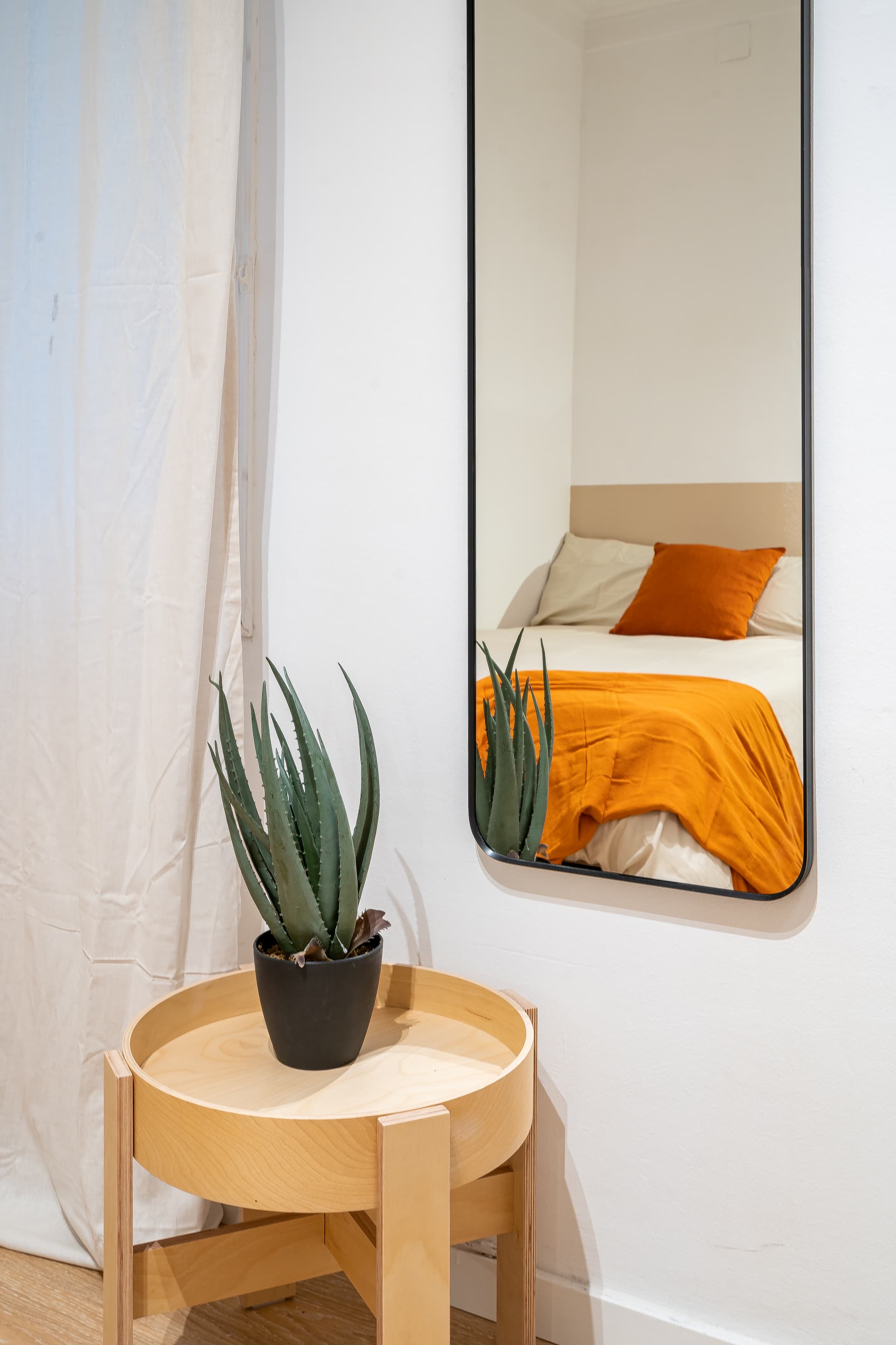 GMIT92 - H5 INTERIOR