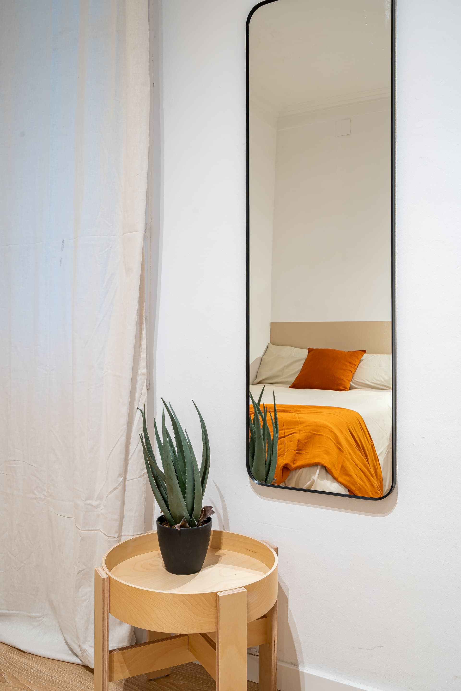 GMIT92 - H5 INTERIOR