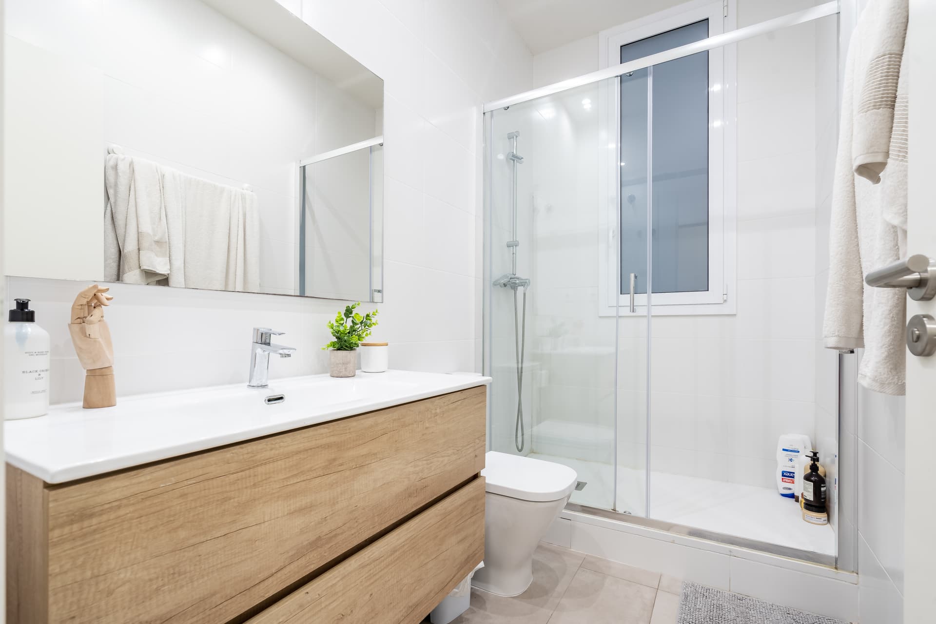 MARG1 - H1 BAÑO PRIVADO