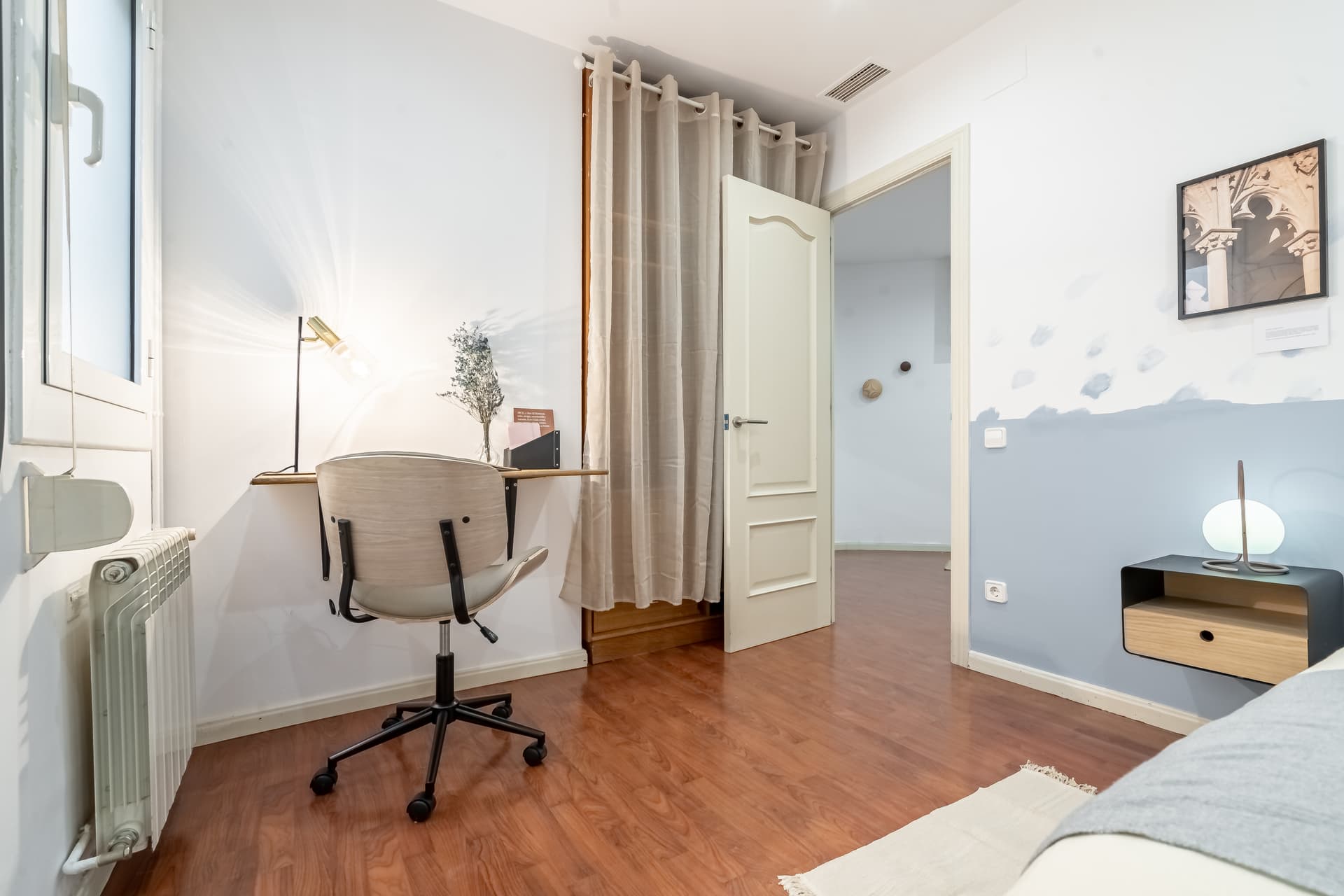 MUN168 - H1 DOBLE CON ARMARIO EMPOT