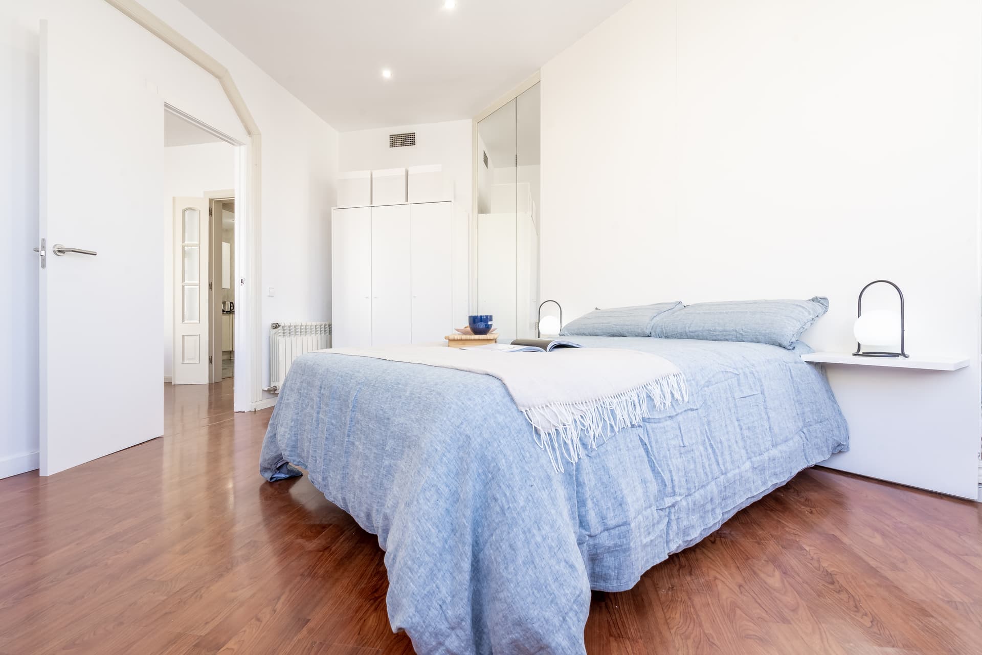 MUN168 - H4 DOBLE SALÓN