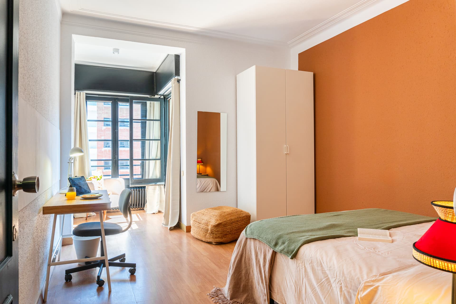 MUN246 - H5 INT GRANDE