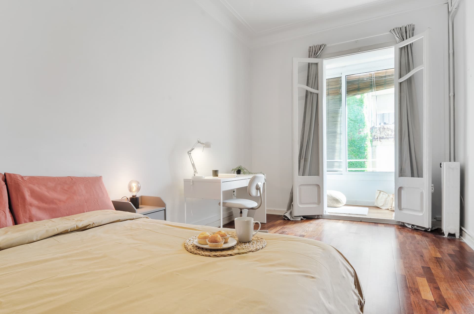 MUN254 - H5 BALCON INTERIOR