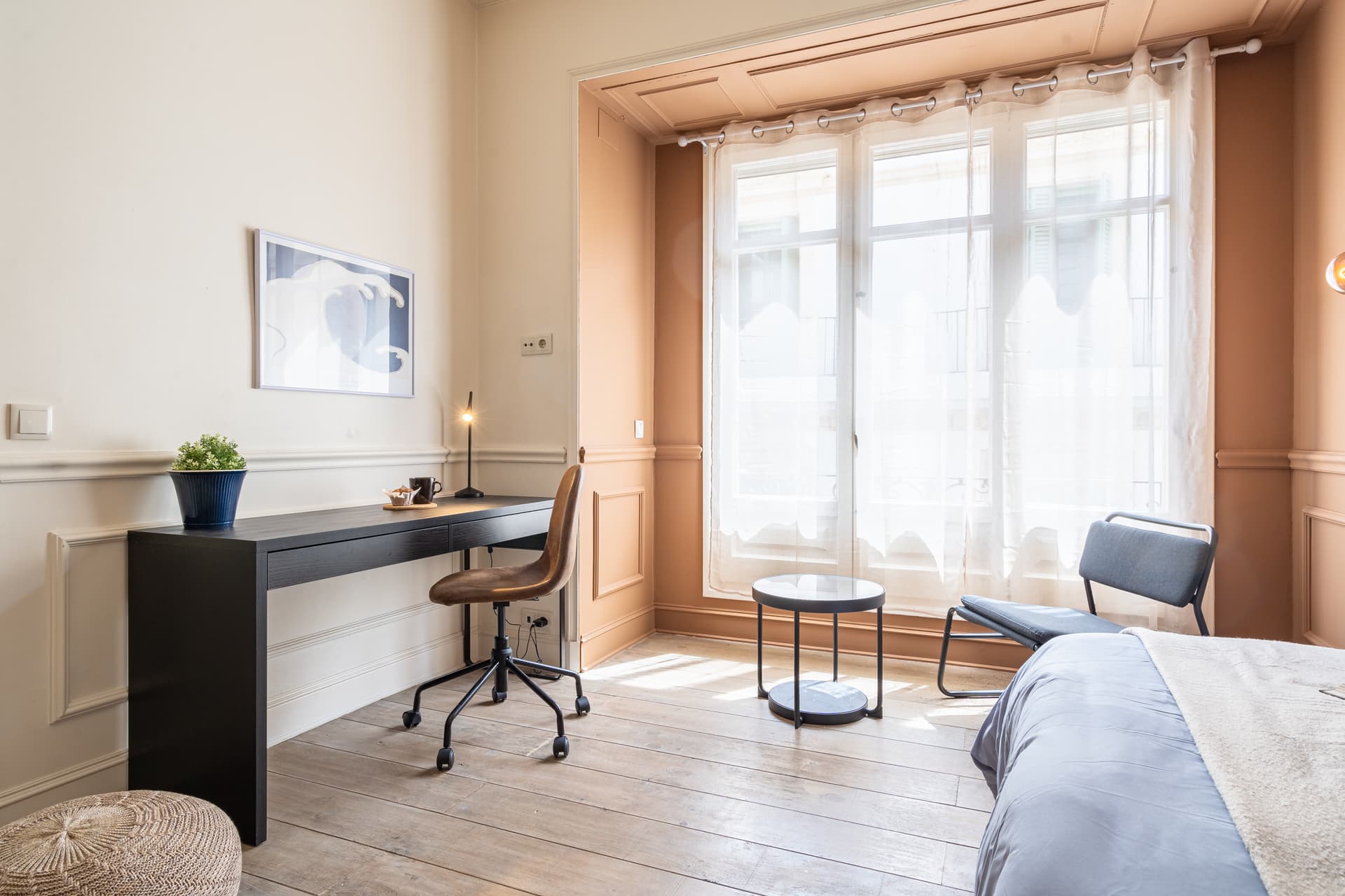 MUN402-4 - H6 BIG BALCONY