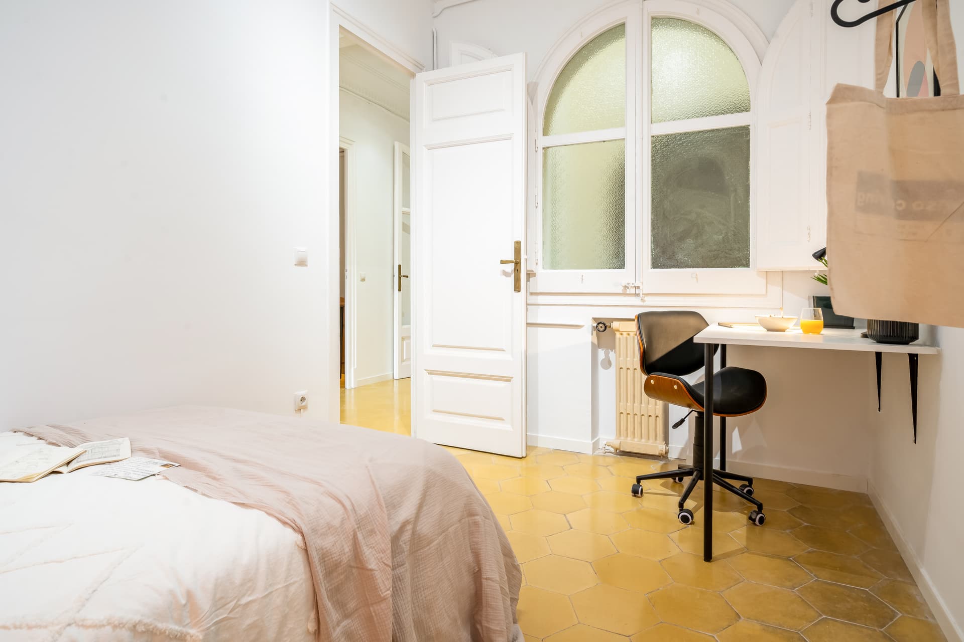 PBONA4 - H1 DOBLE INT ARMARIO PUERTA