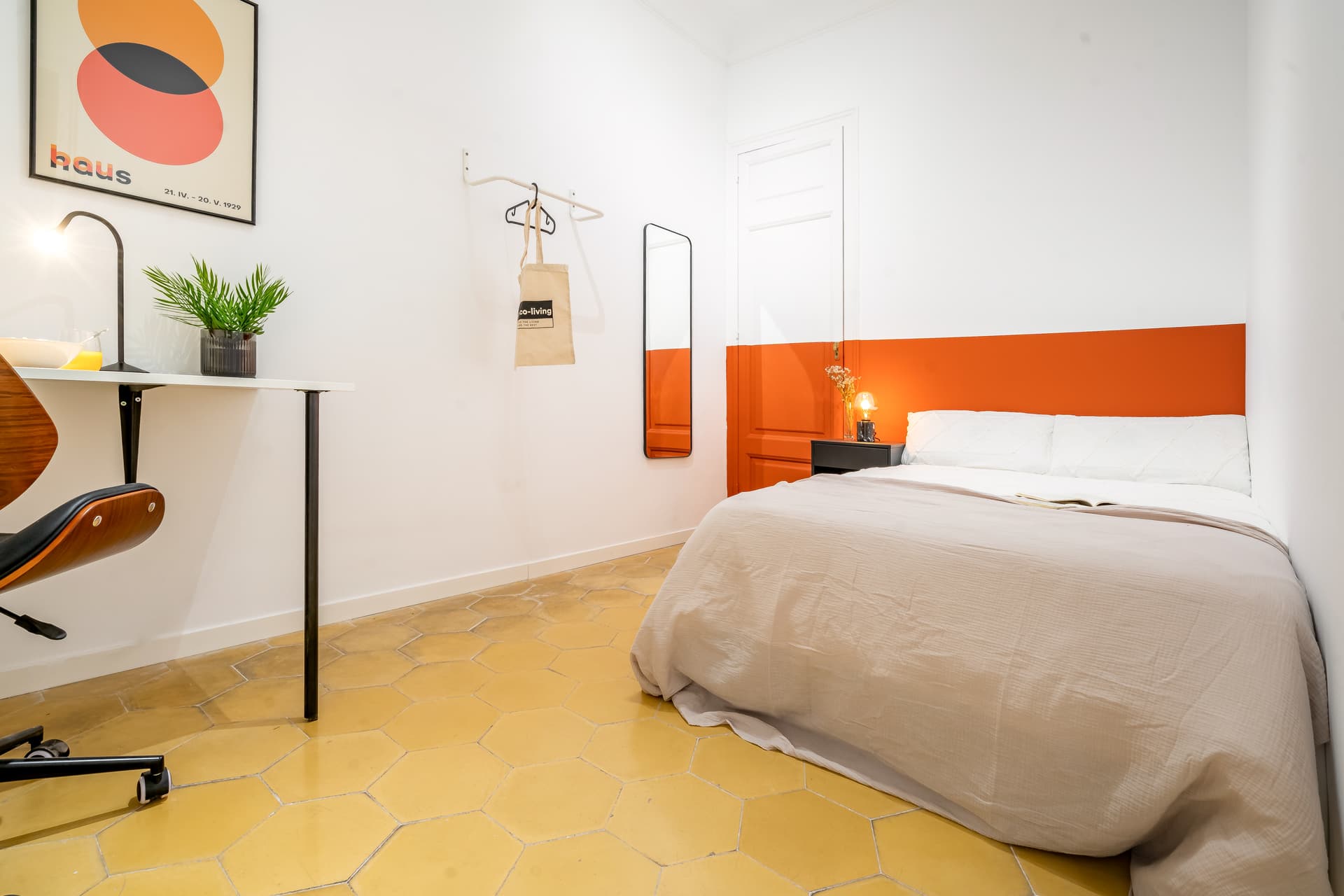 PBONA4 - H1 DOBLE INT ARMARIO PUERTA