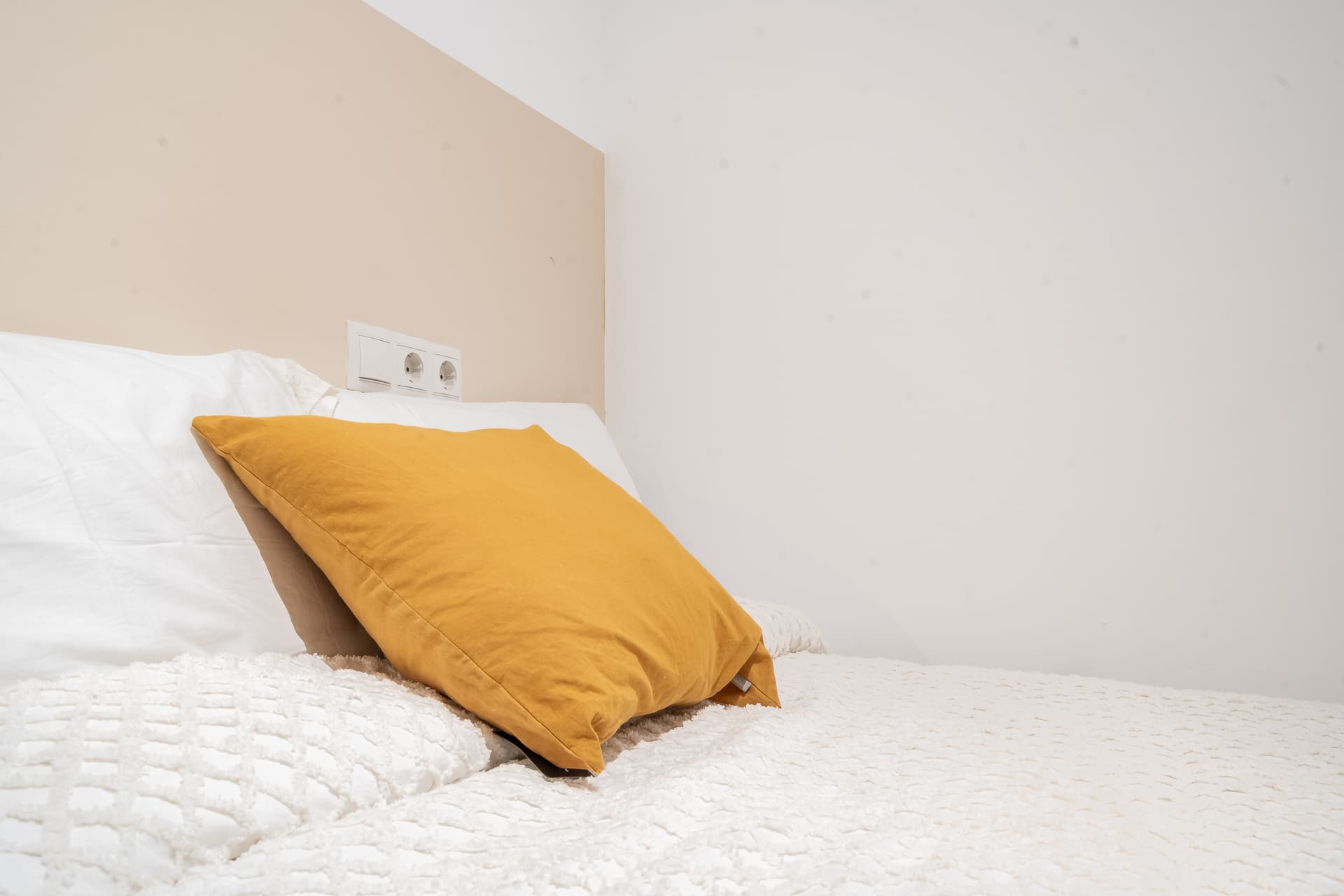 PBONA4 - H4 DOBLE VENTANA PEQUEÑA