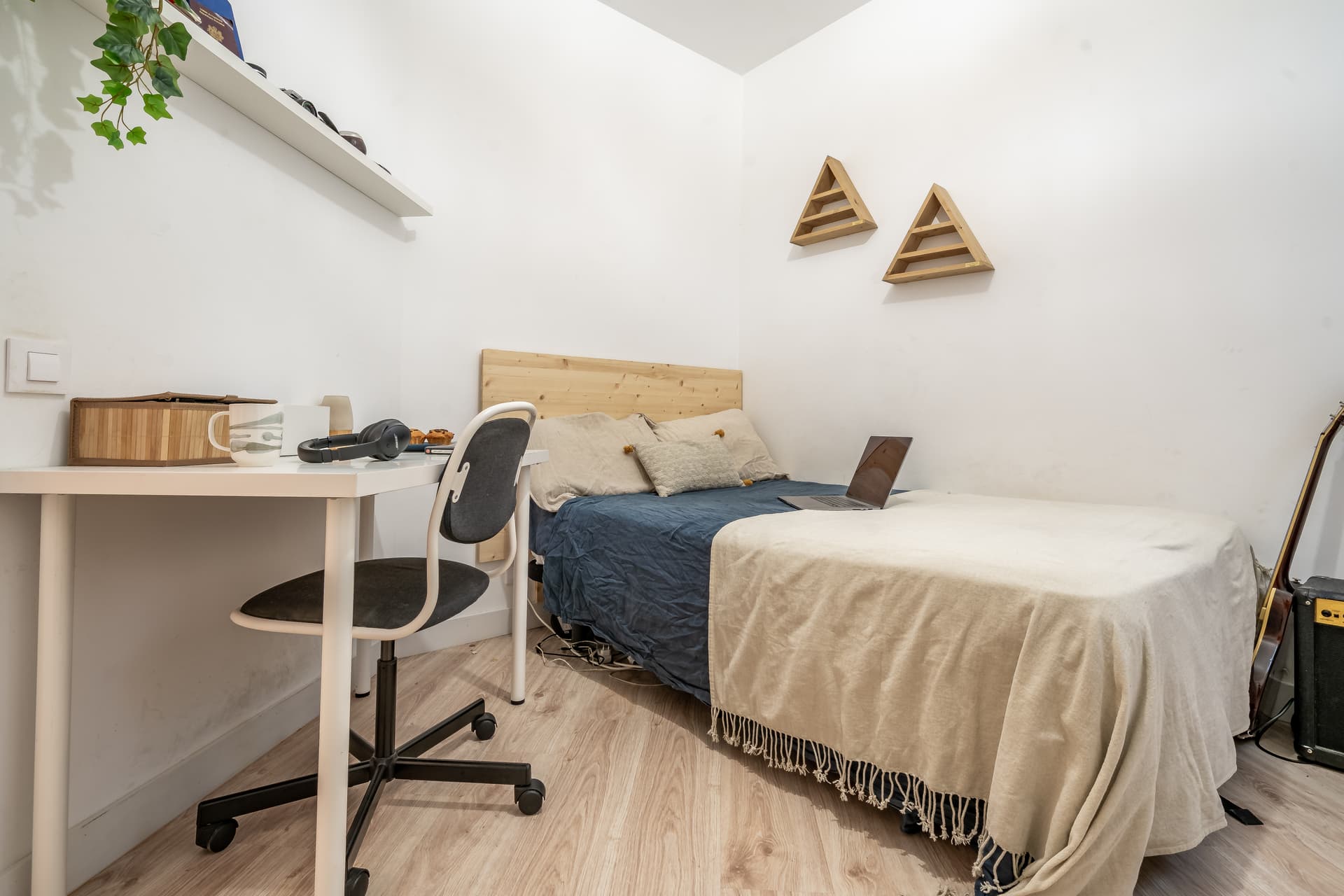 PRL120 - H2 TRIANGULOS