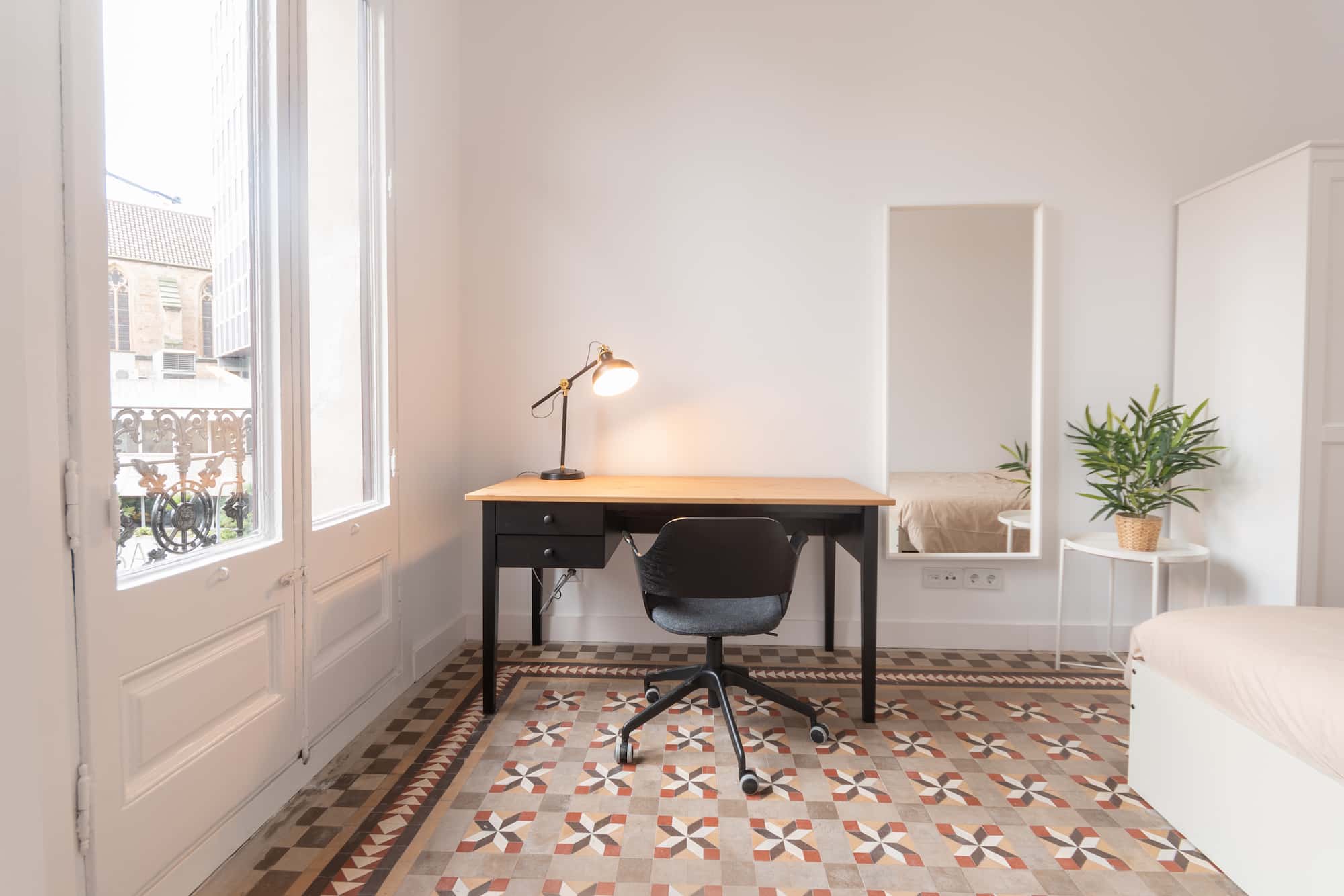 RAMCAT117 - H1 SALON