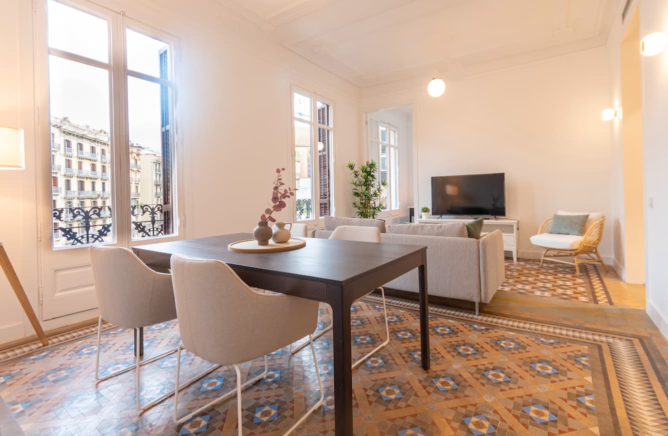 R. Catalunya, 117 - 2