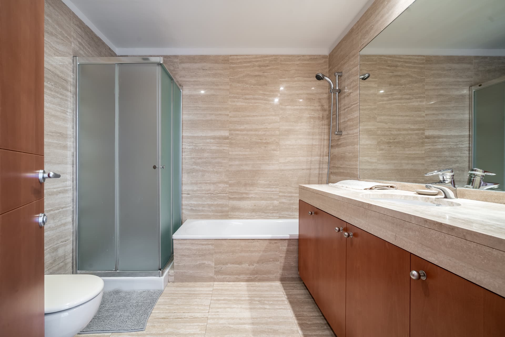 RAMCAT80 - H4 SUITE PAREJAS