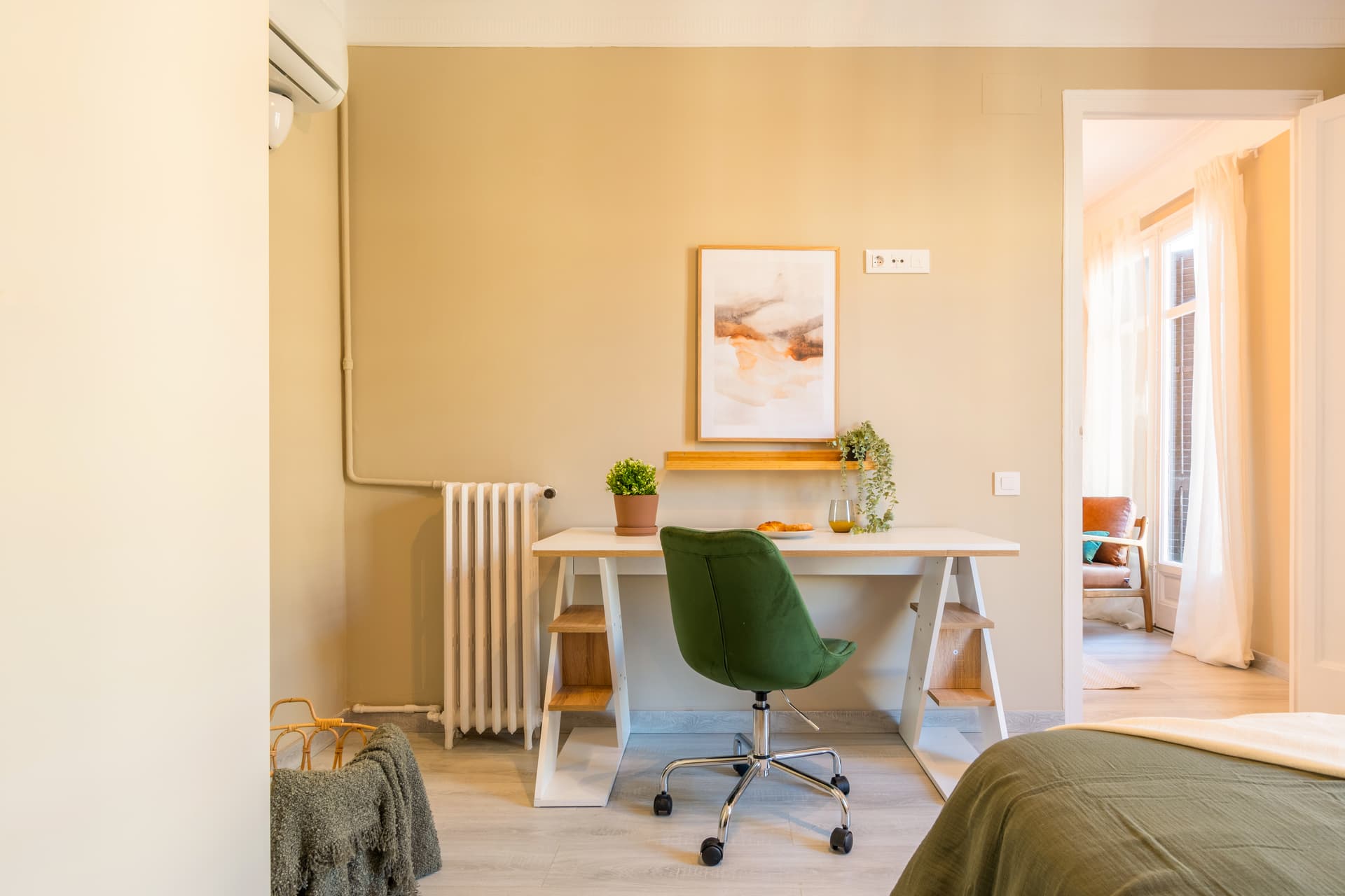 VAL300 4-1 - H2 BALCON CALLE IZQUIERDA