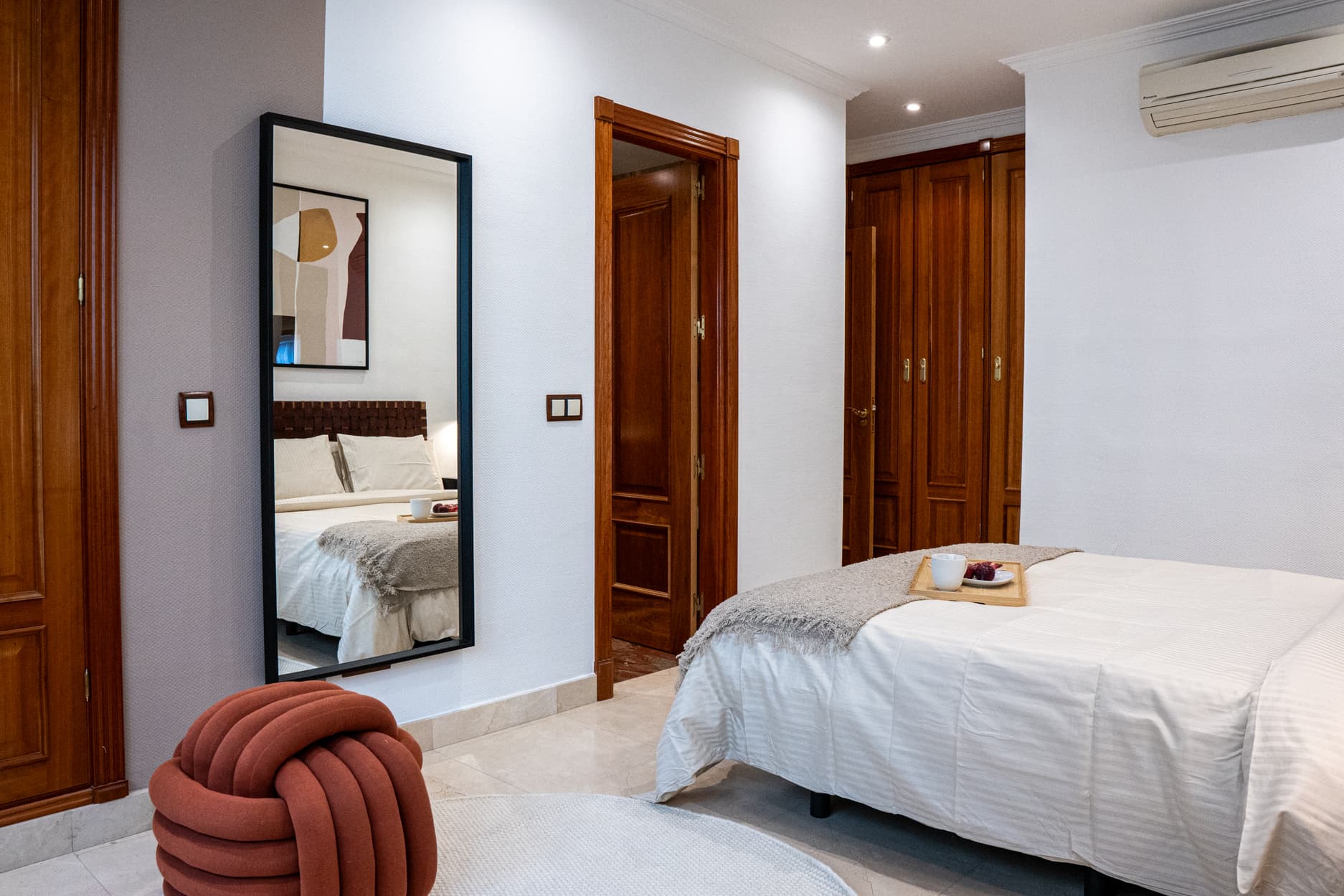 GUZBU102 - H2 PRIVATE BATHROOM