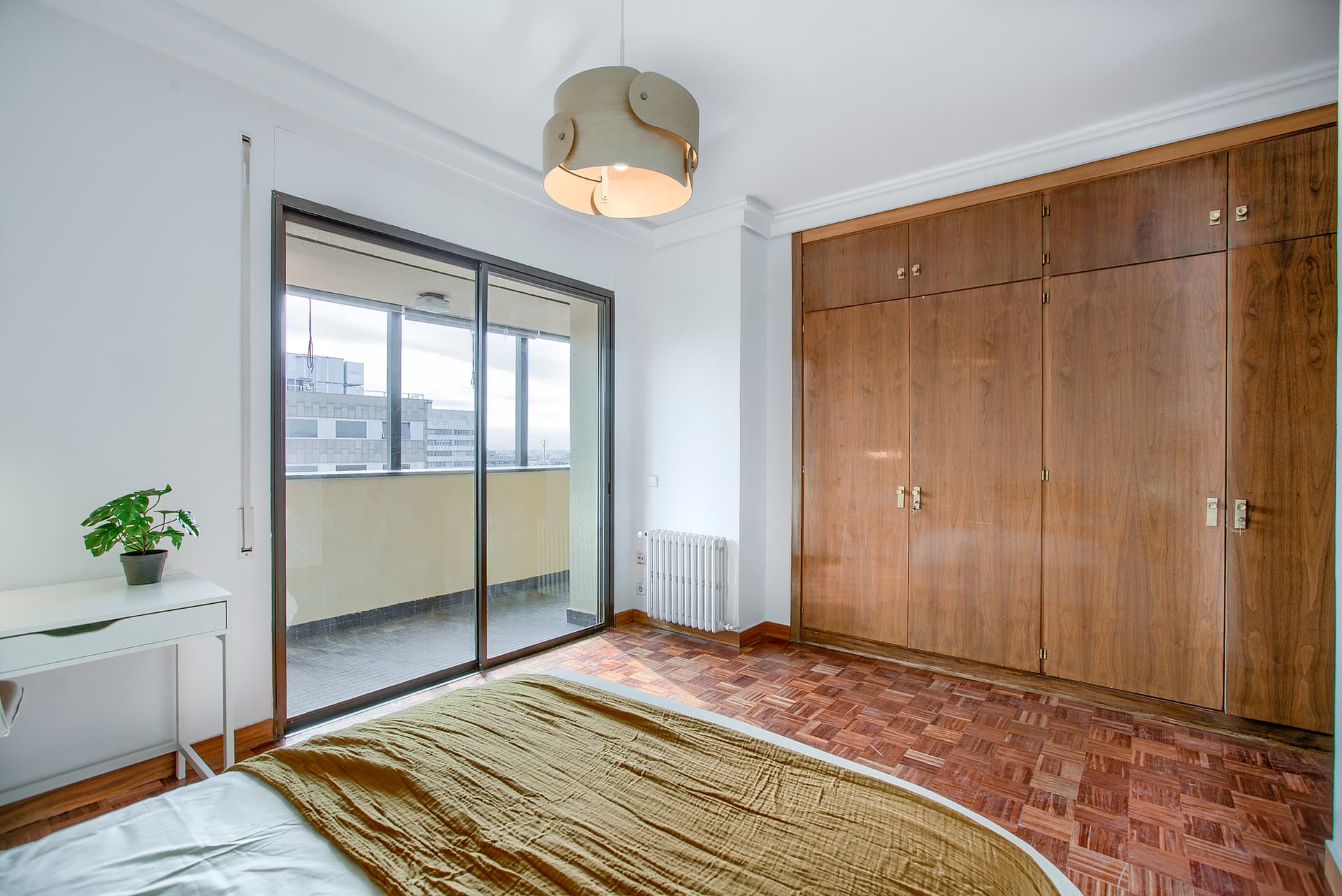 OREN62 - H1 SUITE PAREJAS