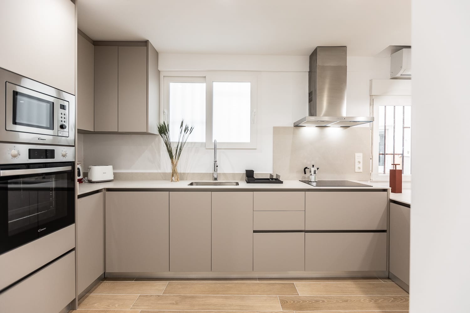 P.Segrelles,1 2-6 - 3