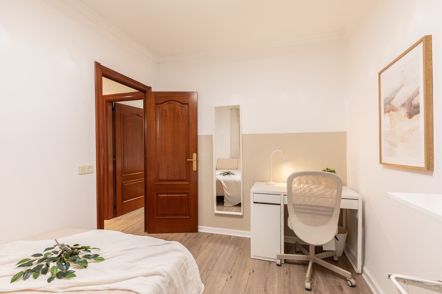 SALAM7 - H4 INTERIOR