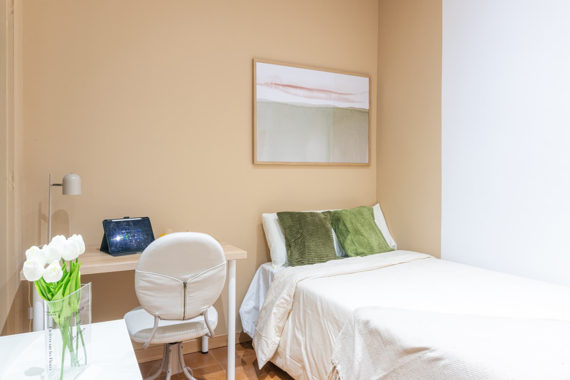 VAUG103 - H1 ENTRADA INT